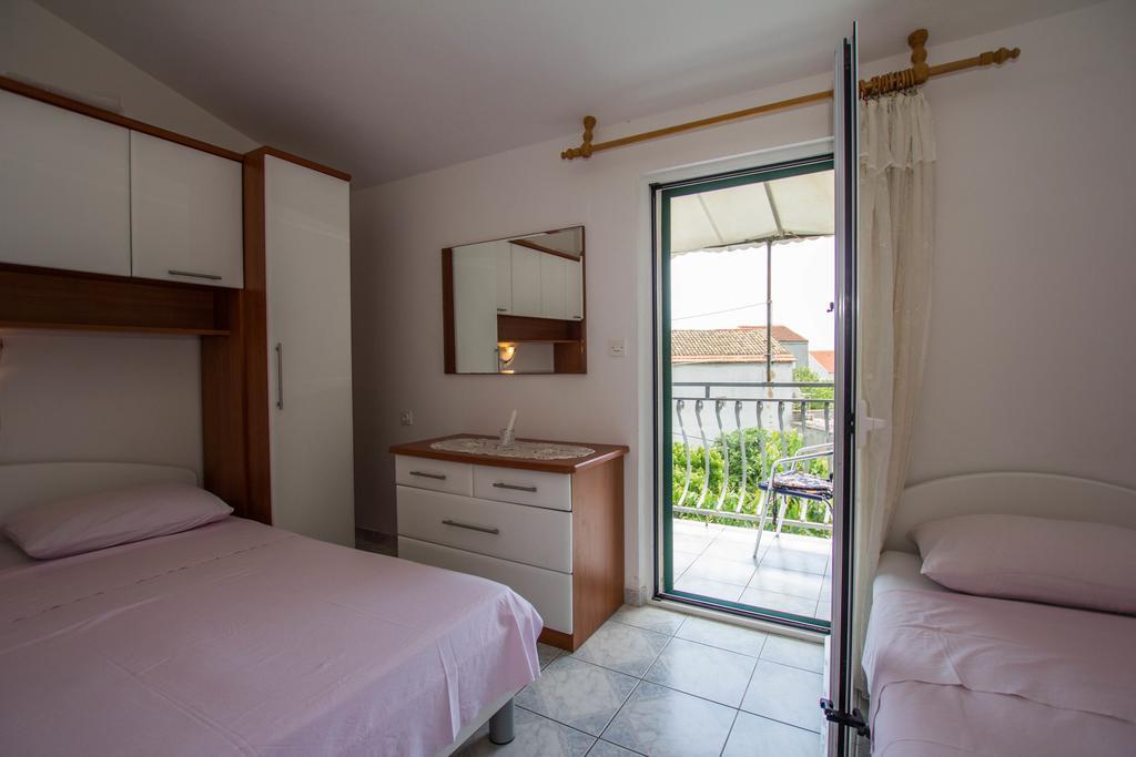 Apartments Bartul Sucuraj Luaran gambar