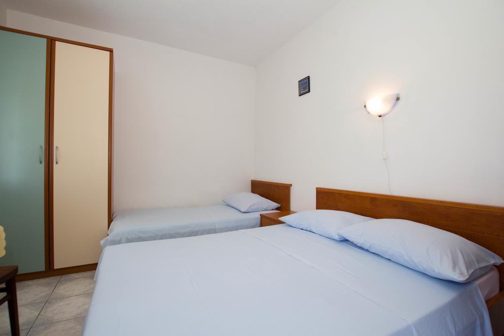 Apartments Bartul Sucuraj Luaran gambar
